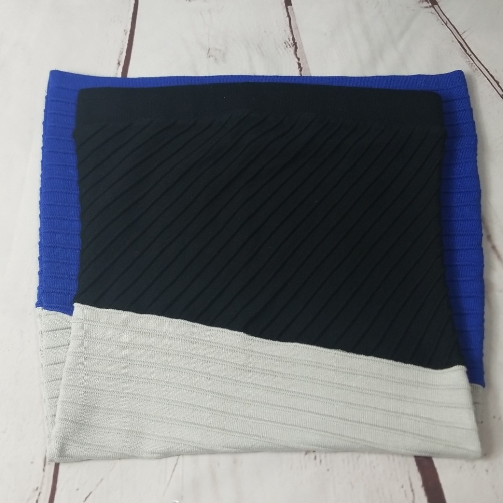 Black, gray, and blue fitted Forever 21 tube dress